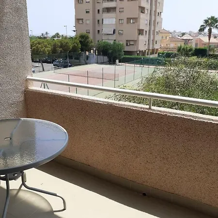 Apartamento En Calle Ciruelo * Almeria